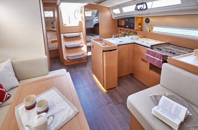 Sun Odyssey 410 - 3 cab. Locean